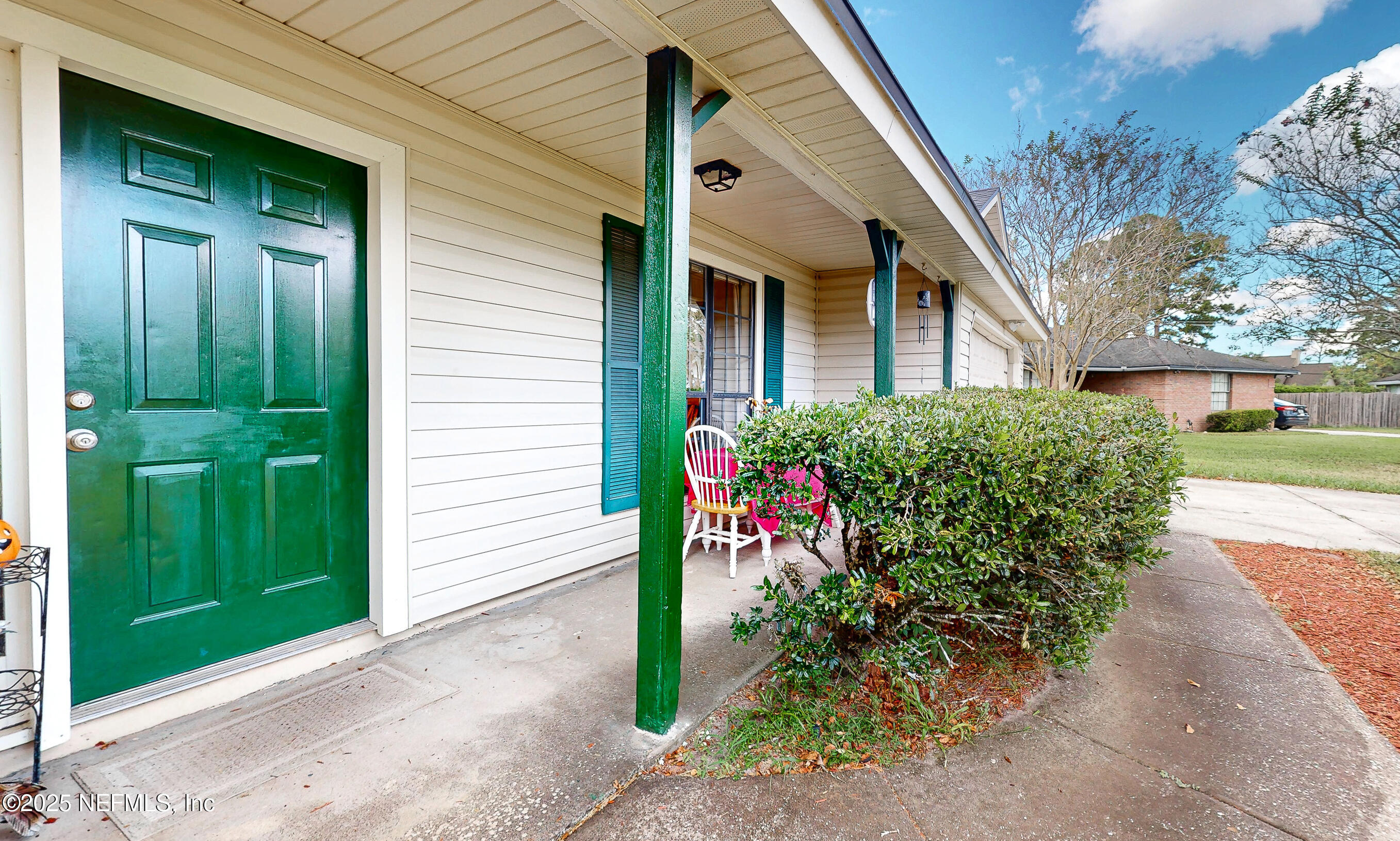 9733 PEABODY Drive N