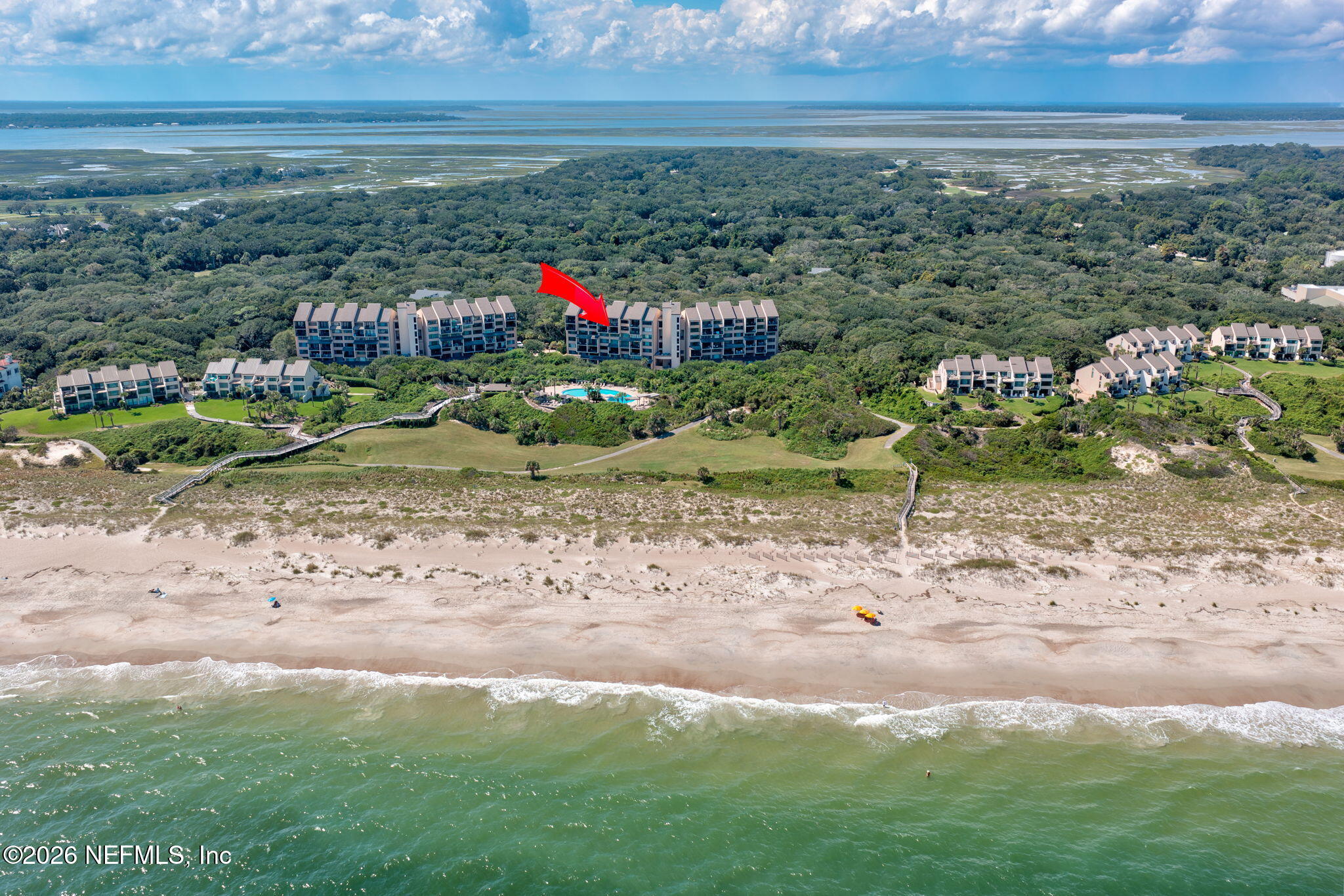1135 BEACH WALKER Road