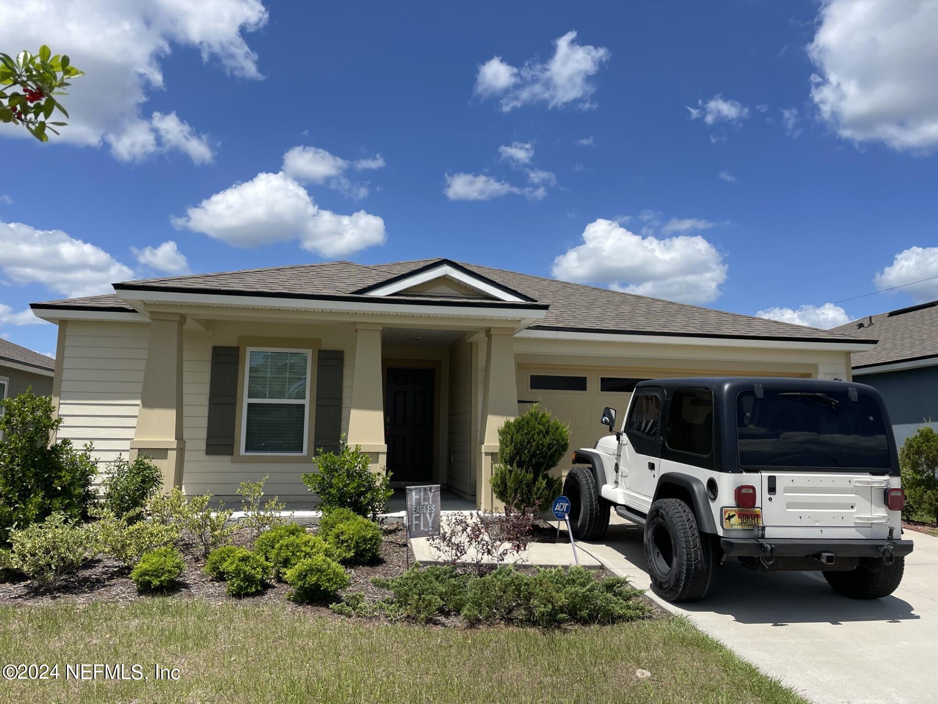 Yulee, FL home for sale located at 86331 Hammerhead Court, Yulee, FL 32097