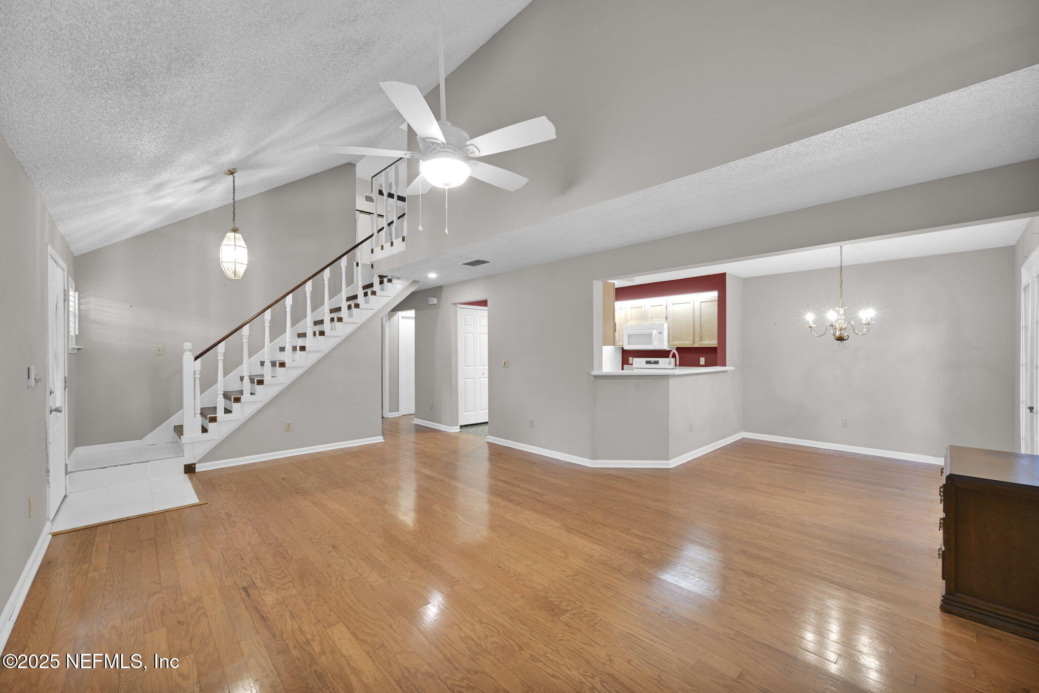 3549 CHESTNUT HILL Court