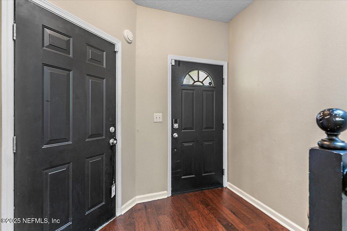 5663 GREENLAND Road 1201