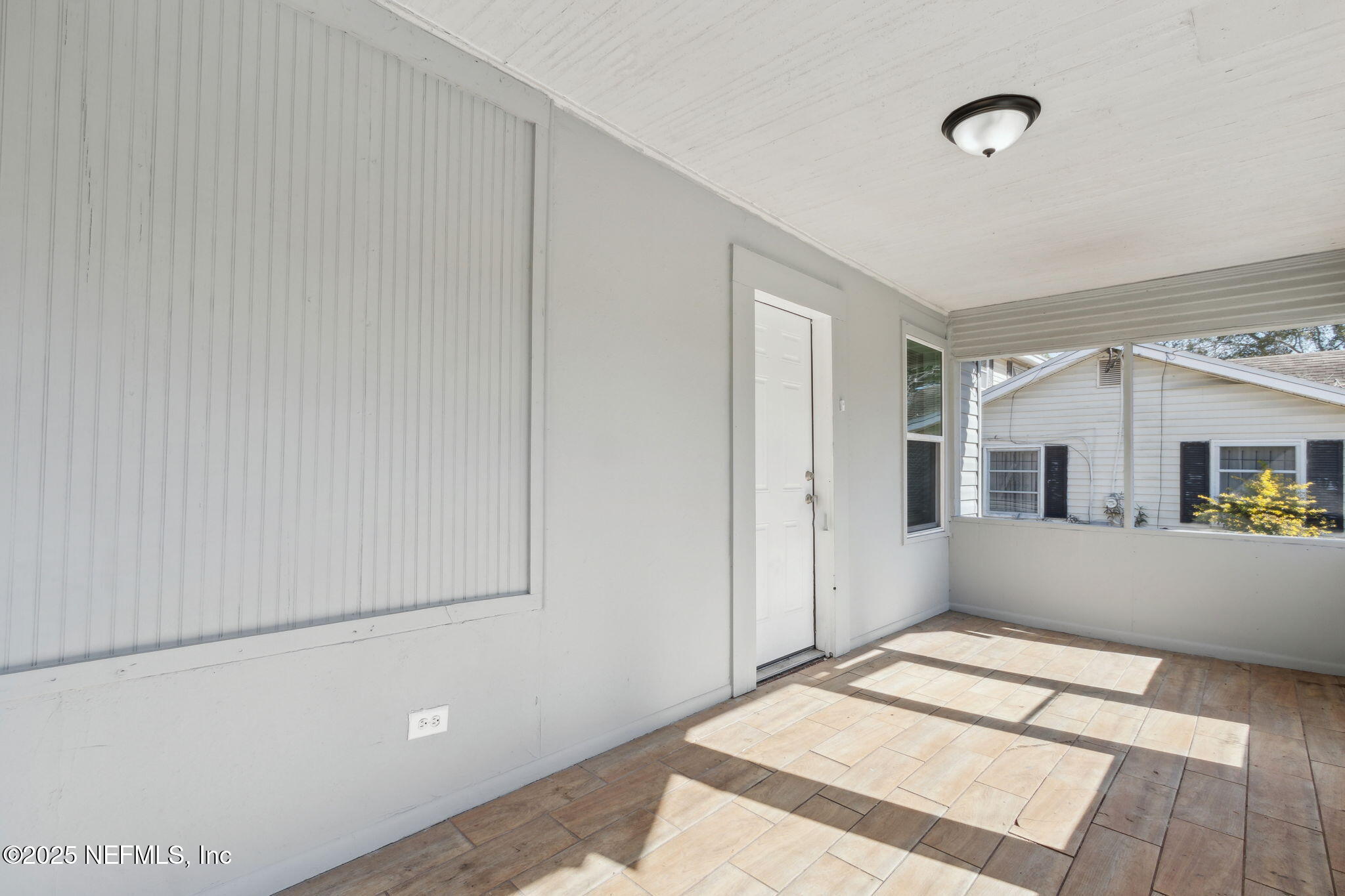 1215 W 27TH Street