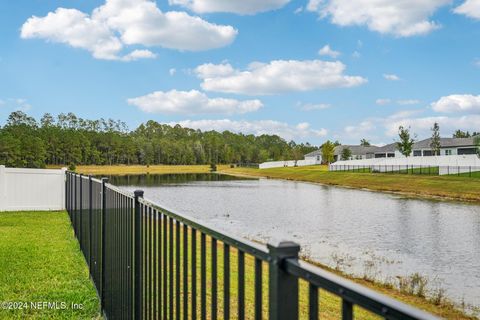 A home in Middleburg