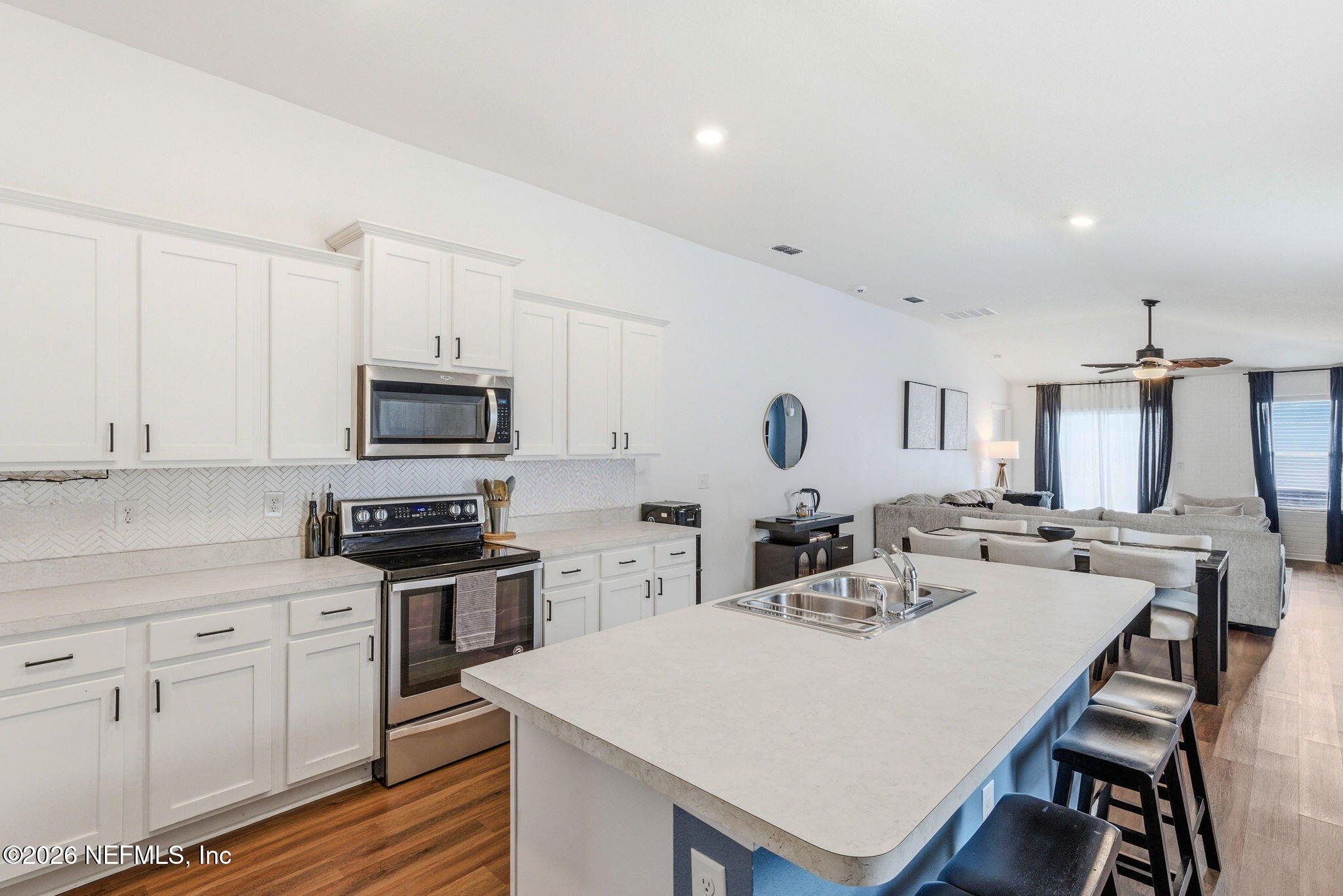 10026 SITTING FOX Drive