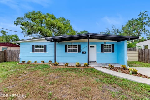 Photo of 10342 BRIARCLIFF Road E, Jacksonville, FL 32218 (MLS # 2160258)