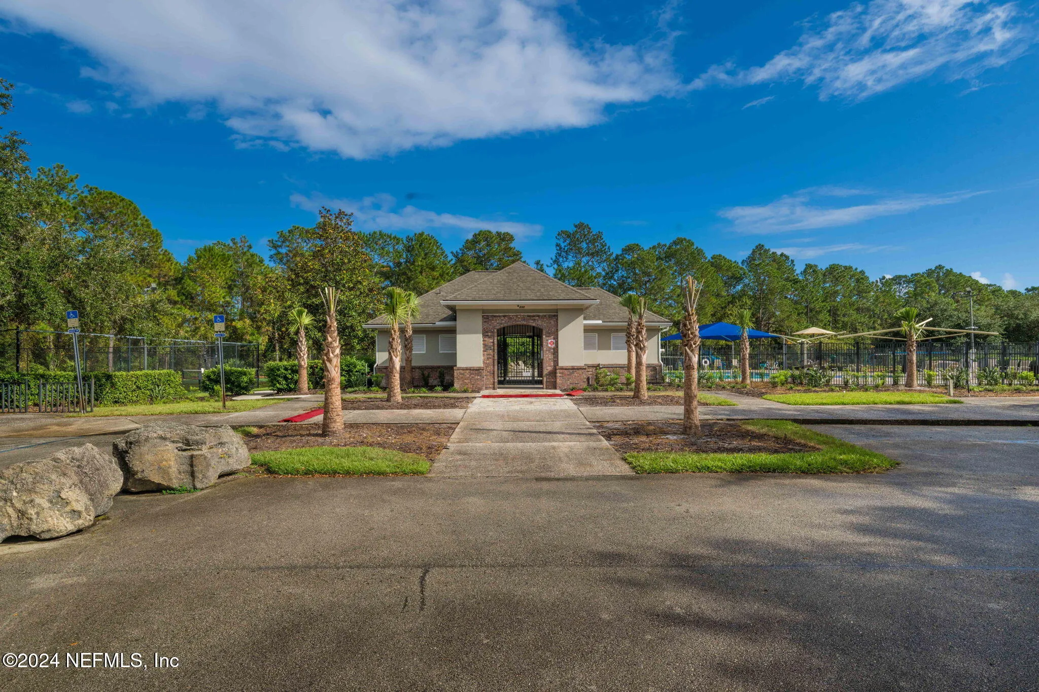 Ponte Vedra, Florida 32081, United States, 4 Bedrooms Bedrooms, ,3 BathroomsBathrooms,Residential,Active,35332