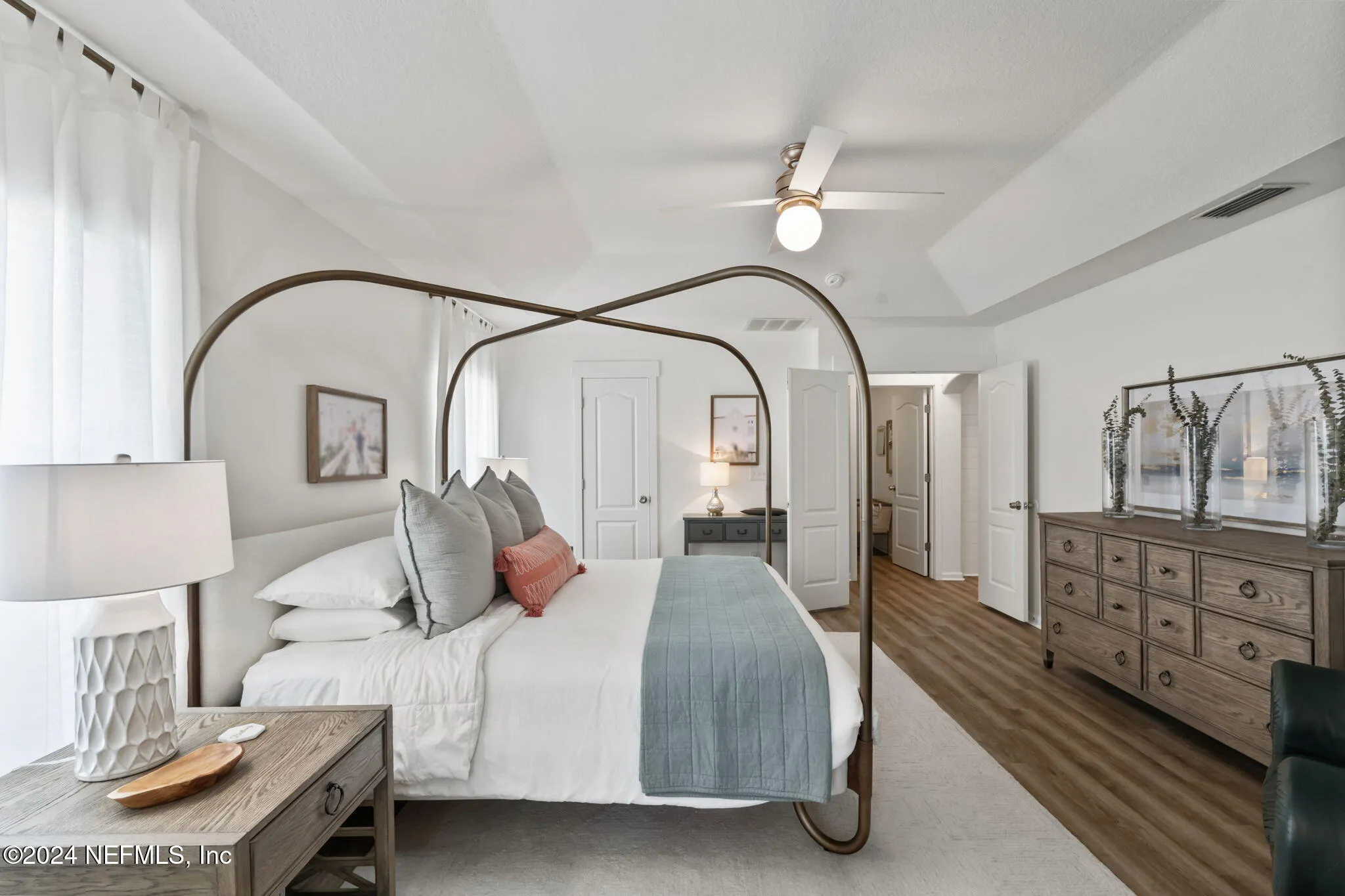 Ponte Vedra, Florida 32081, United States, 4 Bedrooms Bedrooms, ,3 BathroomsBathrooms,Residential,Active,35332