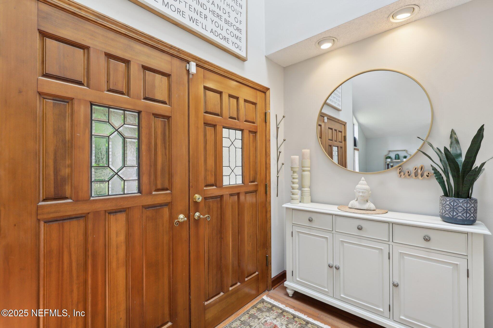 1775 EMERALD Lane
