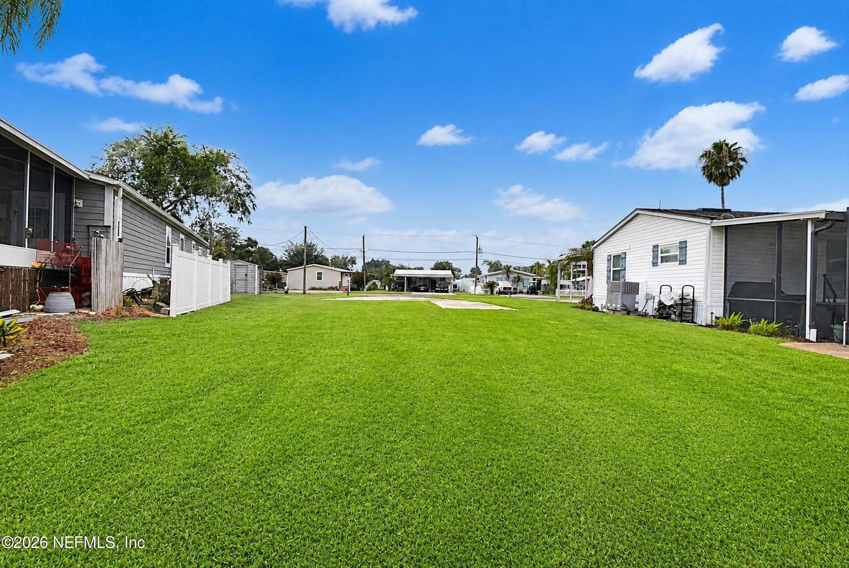 Photo 1 of 10 — 25 SCOTT Street, Welaka, FL 32193