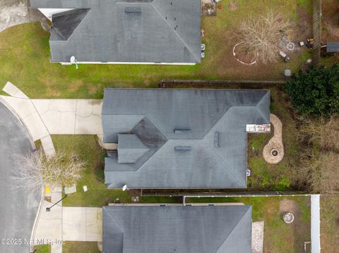 A home in Yulee