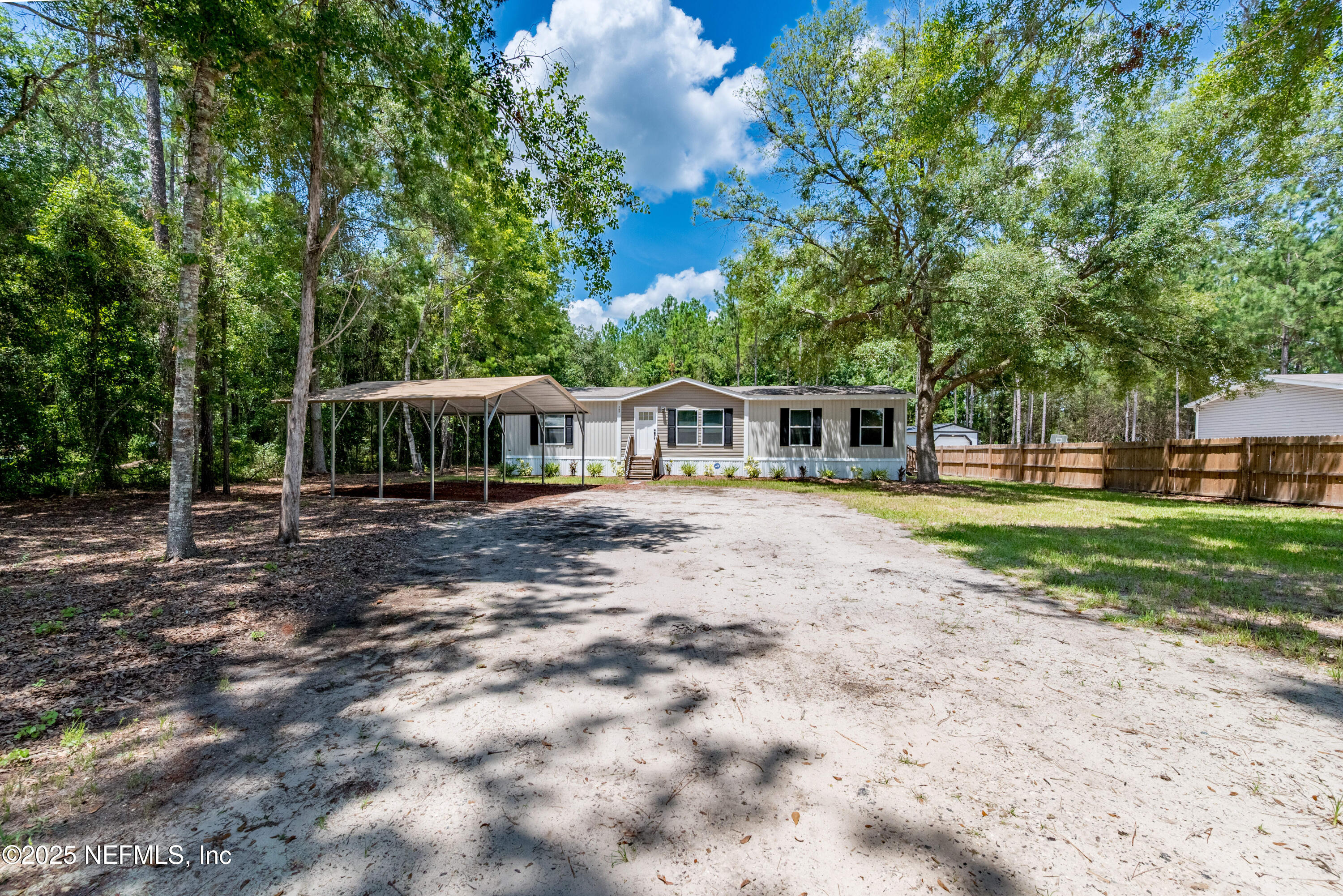 785 W MARKET Road