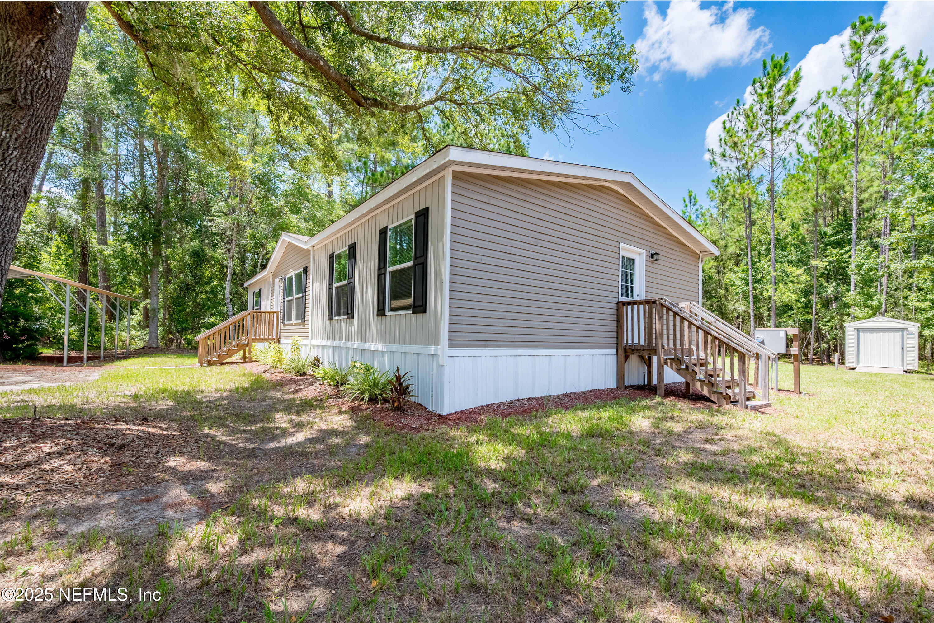 785 W MARKET Road