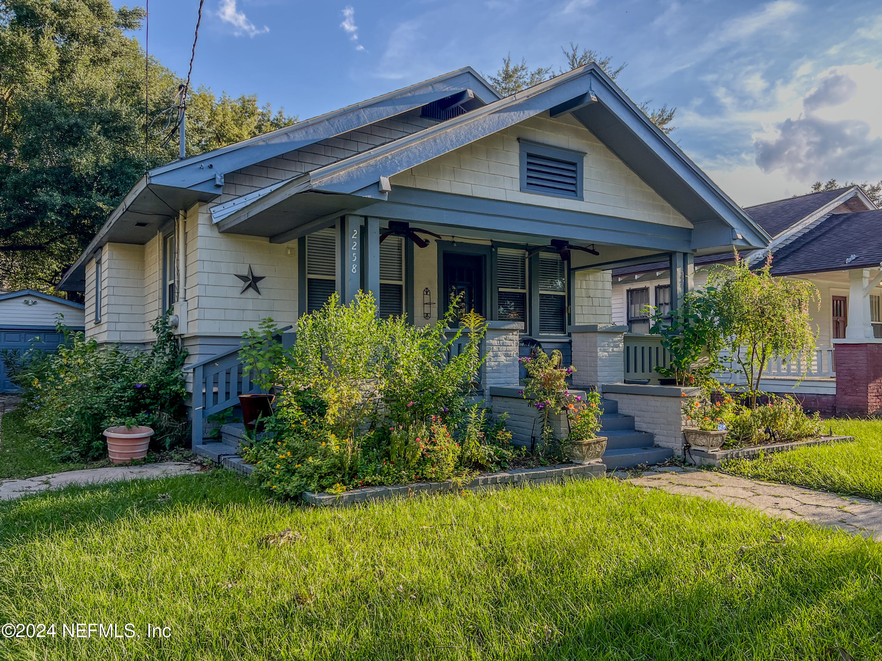 2258 ERNEST Street