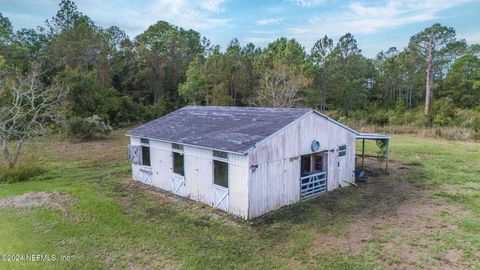 A home in Middleburg