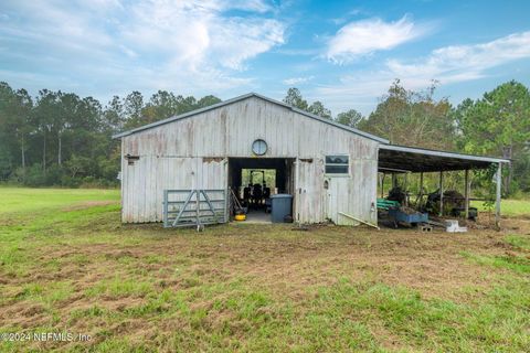 A home in Middleburg