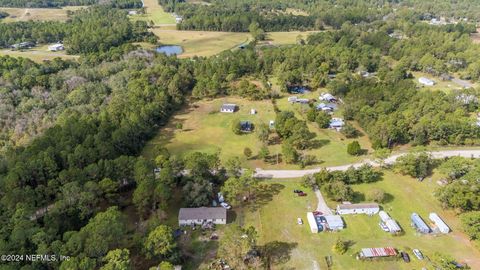 A home in Middleburg