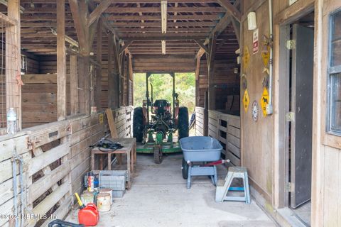 A home in Middleburg