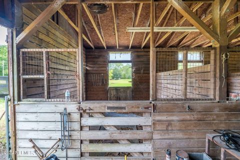 A home in Middleburg