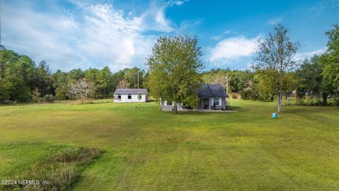 A home in Middleburg