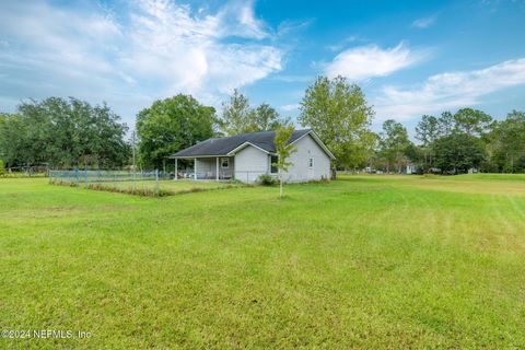 A home in Middleburg