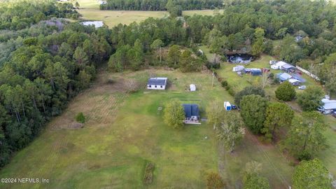 A home in Middleburg