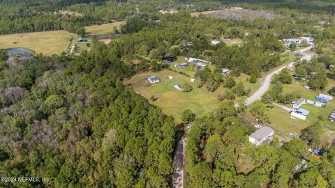 A home in Middleburg