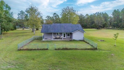 A home in Middleburg