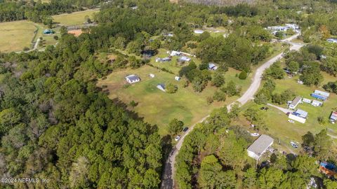 A home in Middleburg