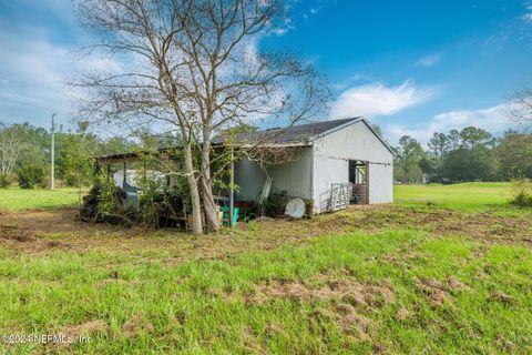 A home in Middleburg