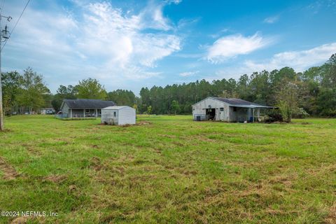 A home in Middleburg