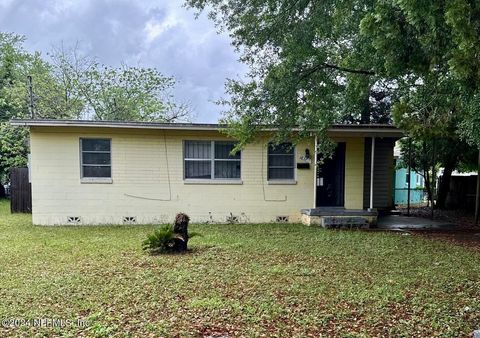 Single Family Residence in Jacksonville FL 1837 31ST Street.jpg