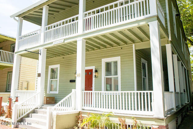 62 CUNA Street