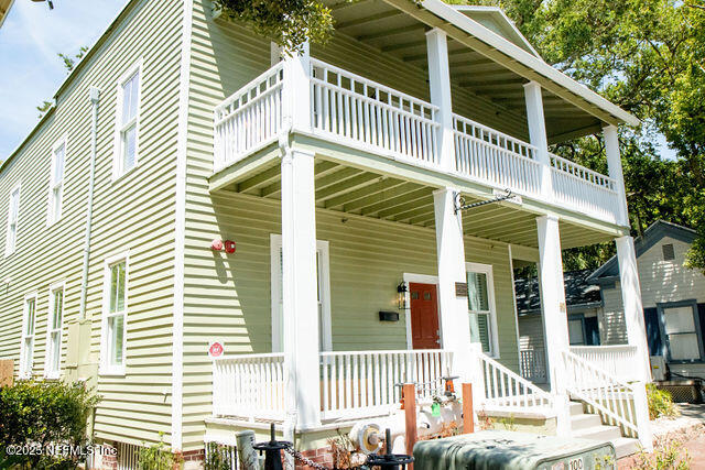 62 CUNA Street
