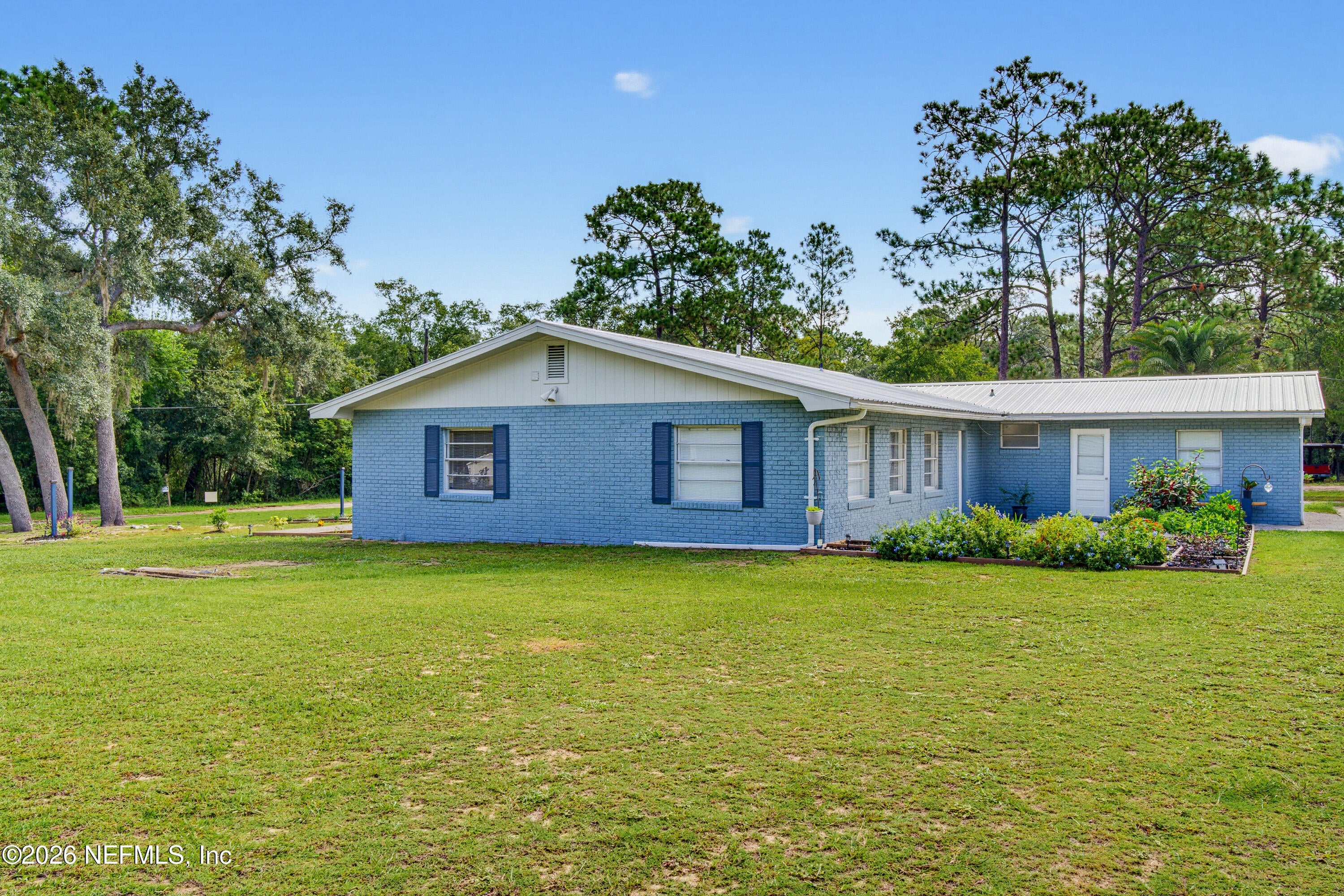 125 HART LAKE Drive