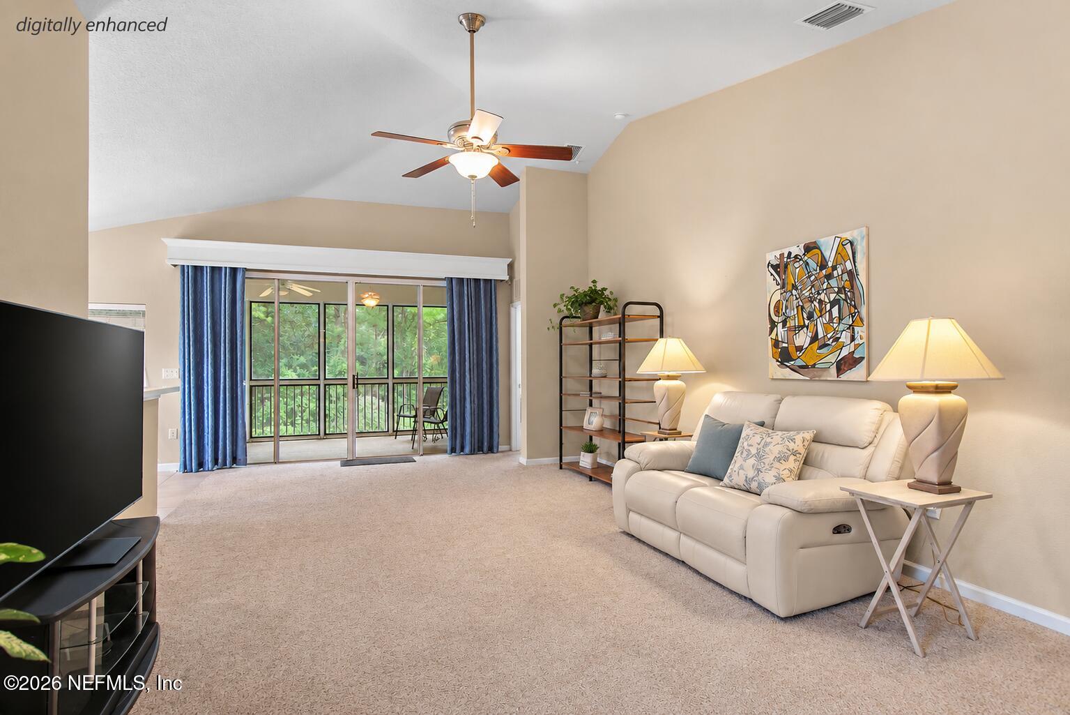 8555 LITTLE SWIFT Circle 32A