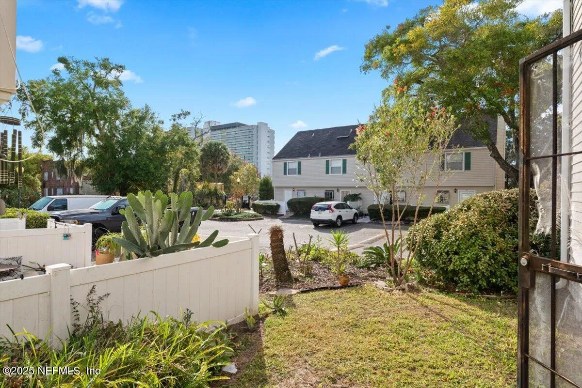 Jacksonville, Florida 32206, United States, 2 Bedrooms Bedrooms, ,2 BathroomsBathrooms,Residential,Active,249209