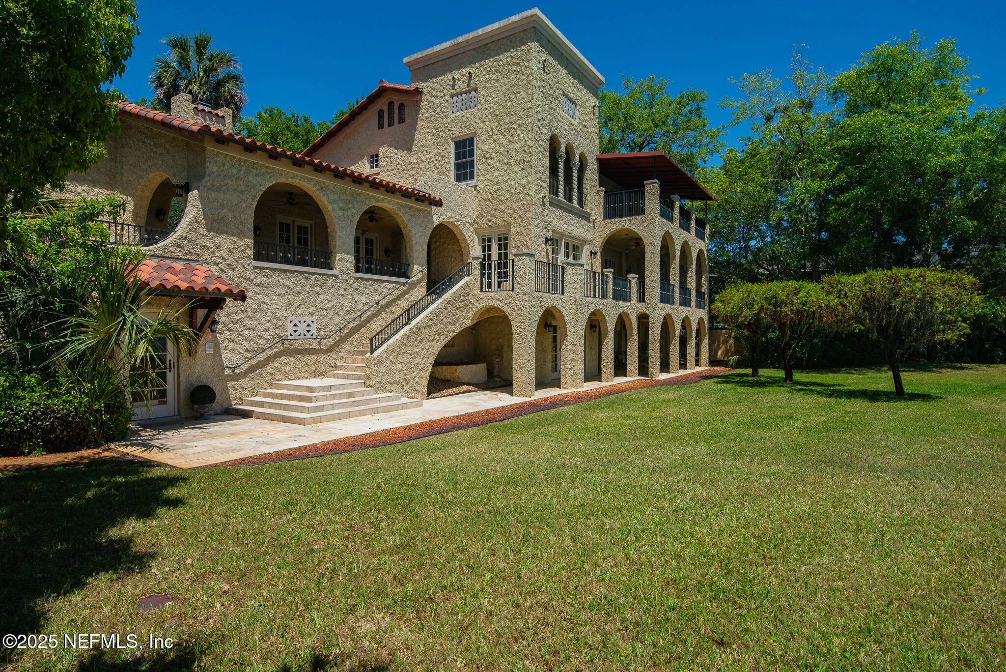 Jacksonville, Florida 32205, United States, 5 Bedrooms Bedrooms, ,6 BathroomsBathrooms,Residential,Active,112448