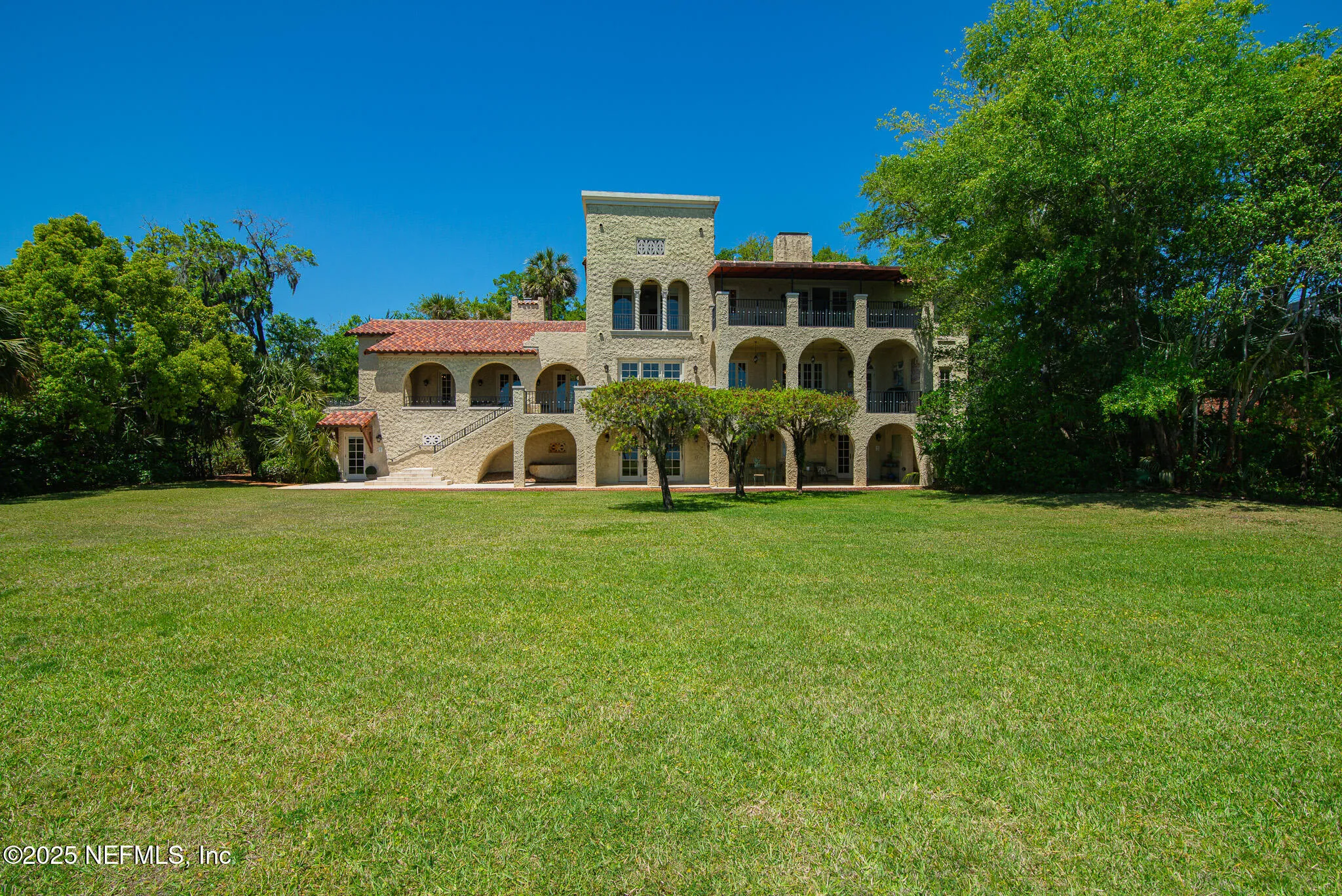 Jacksonville, Florida 32205, United States, 5 Bedrooms Bedrooms, ,6 BathroomsBathrooms,Residential,Active,112448