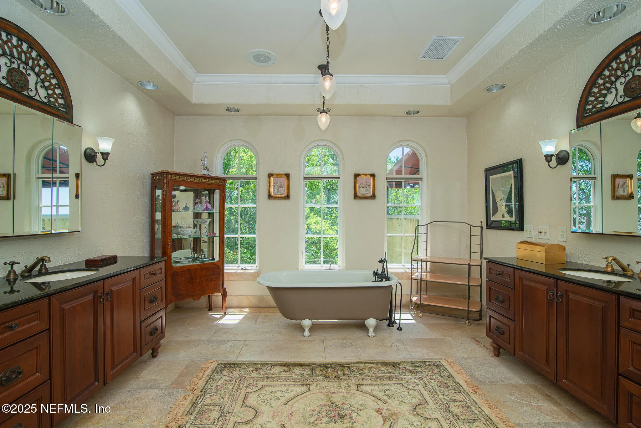 Jacksonville, Florida 32205, United States, 5 Bedrooms Bedrooms, ,6 BathroomsBathrooms,Residential,Active,112448