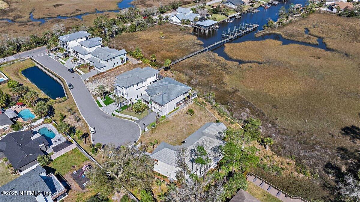 4137 SUNRISE COVE Way