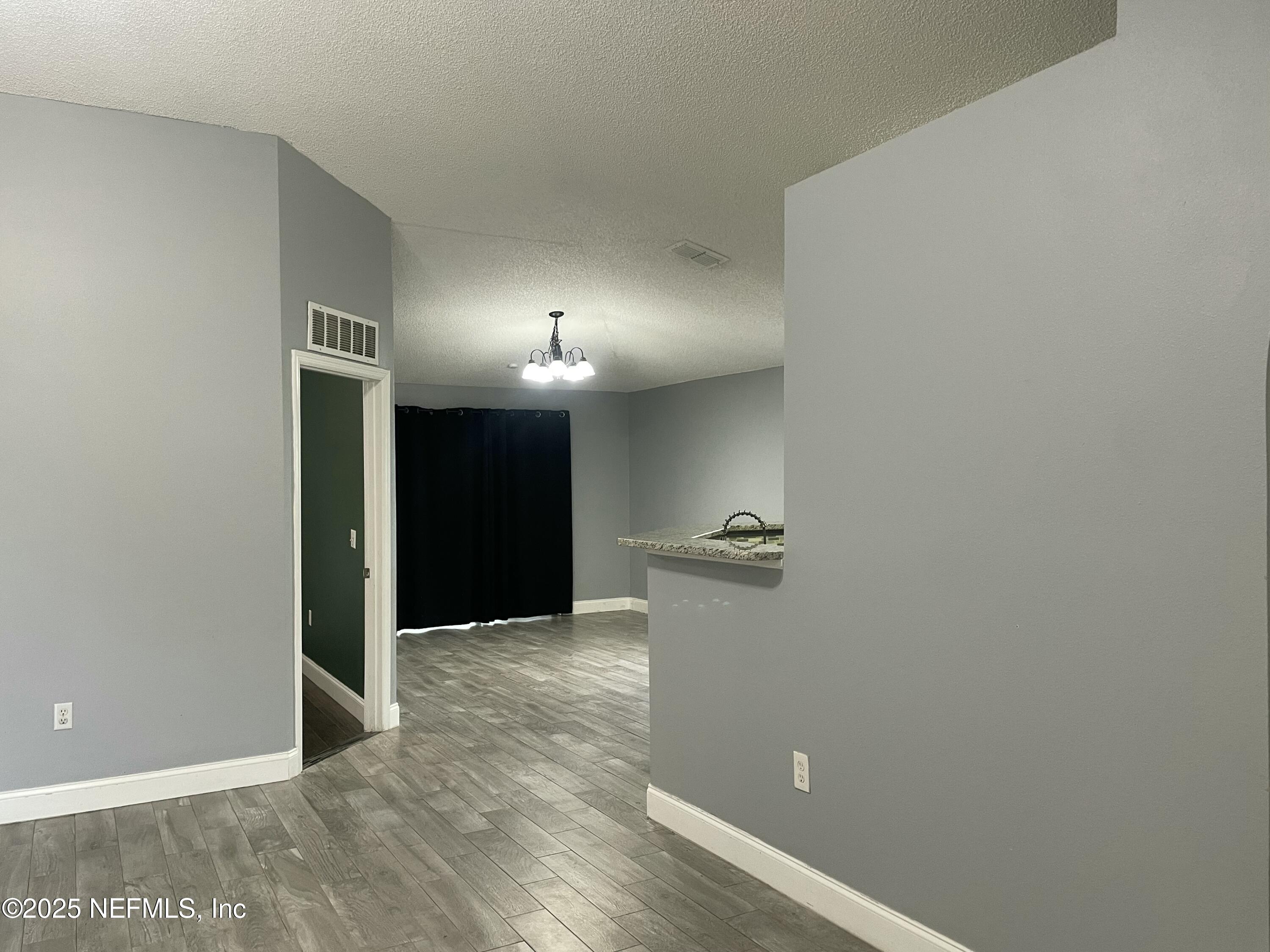 5569 LAFAYETTE PARK Drive N