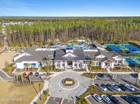 A home in Yulee