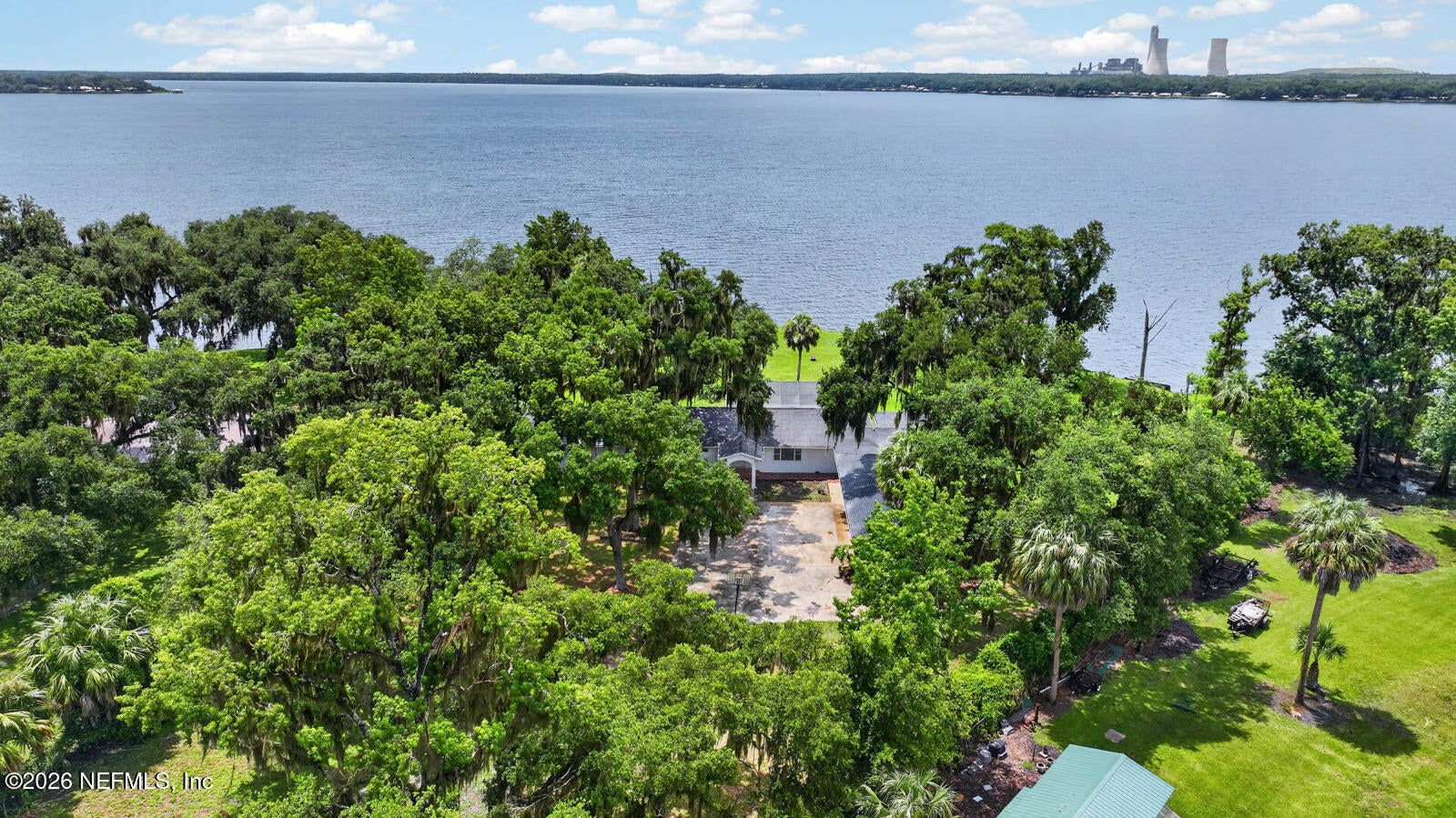 157 W GRANDVIEW Drive