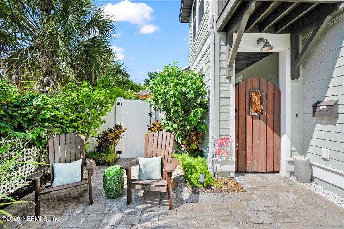 304 RIBAULT Street
