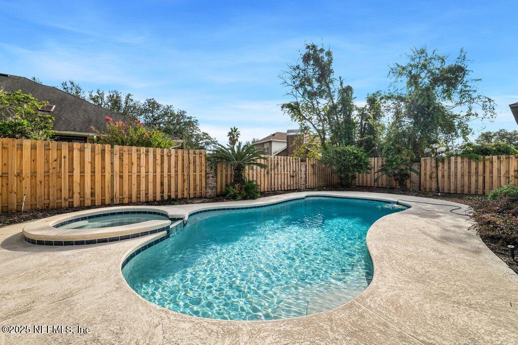 12626 MISSION HILLS Circle N