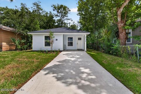 Photo of 2112 BALDWIN Street, Jacksonville, FL 32209 (MLS # 2157087)