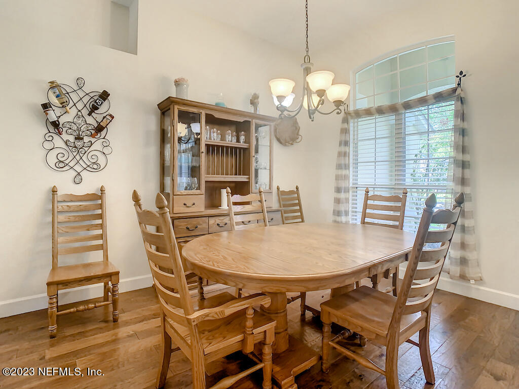Photo 5 of 37 of 1149 LAKE PARKE Drive house