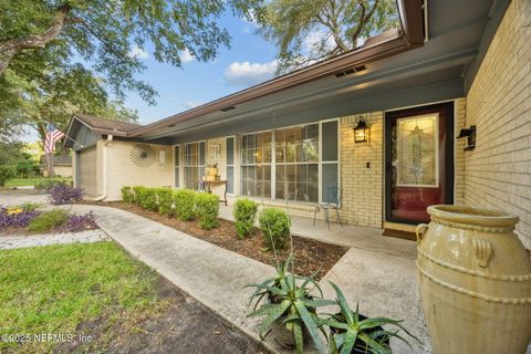 6305 WUTHERING HEIGHTS Road Jacksonville FL 32211