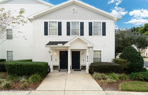 A home in Orange Park