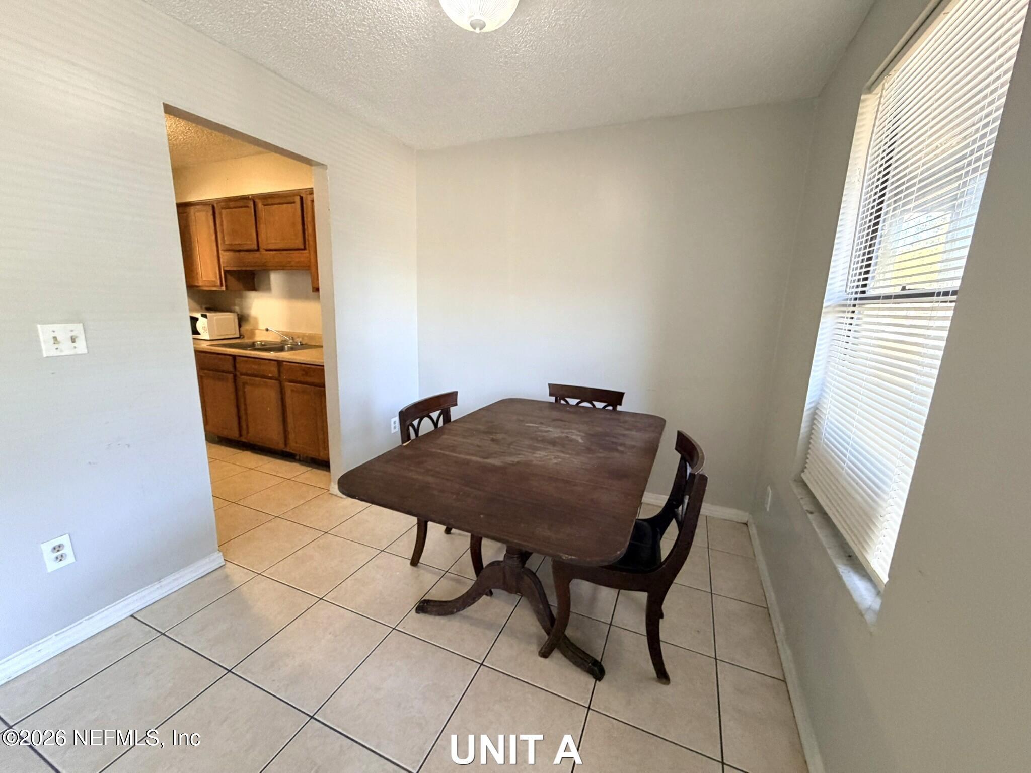 460 BENTWOOD Lane
